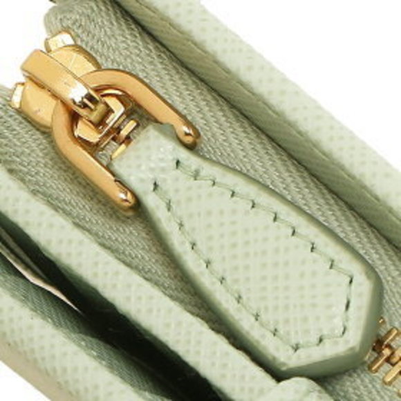 Prada Saffiano Green Bifold Wallet - Picture 7 of 9